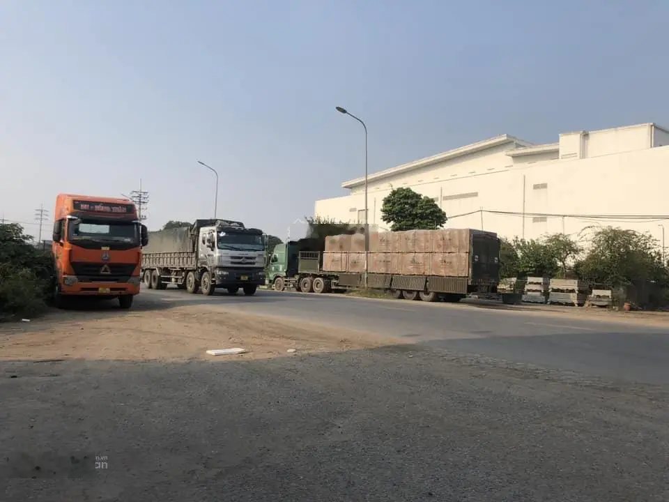 Cần chuyển nhượng nhà xưởng KCN Quang Minh DT 6000m - 1,1 ha - 2 ha, sẵn nhà xưởng