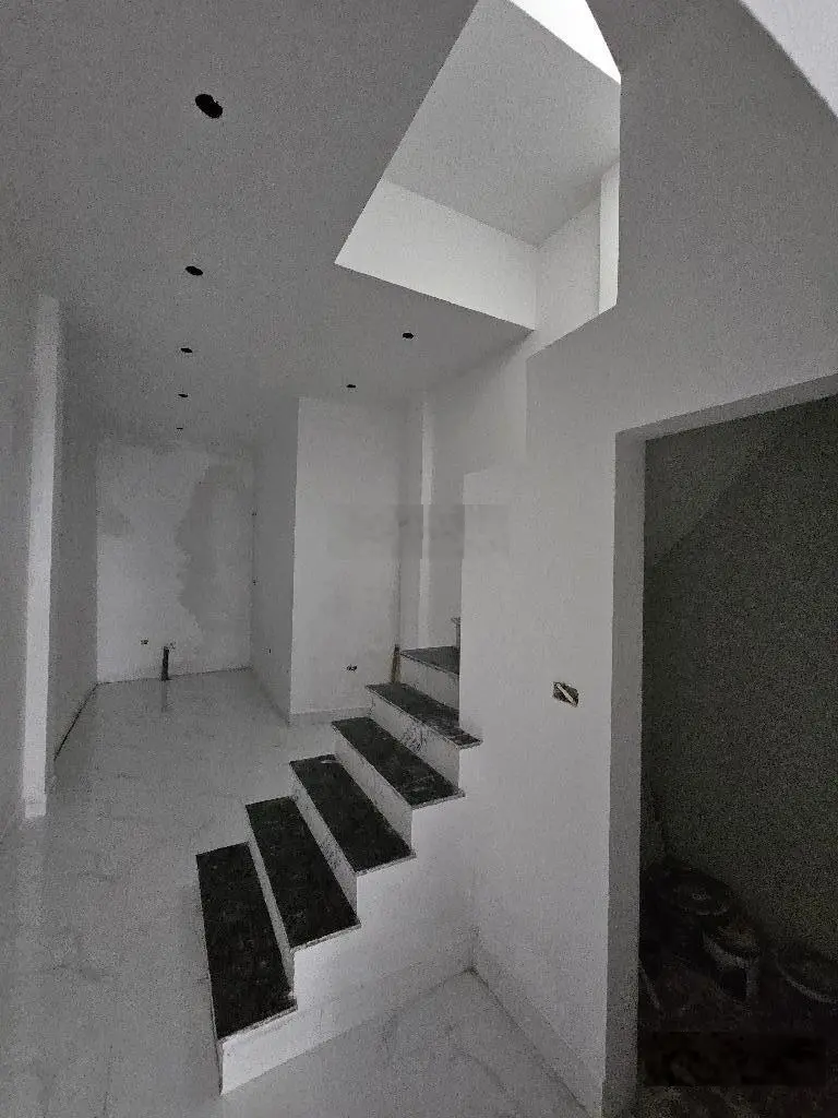 Chính chủ cần bán nhà khu trung tâm sầm uất Ngô Gia Tự - 40m2 - 3,95 tỷ
