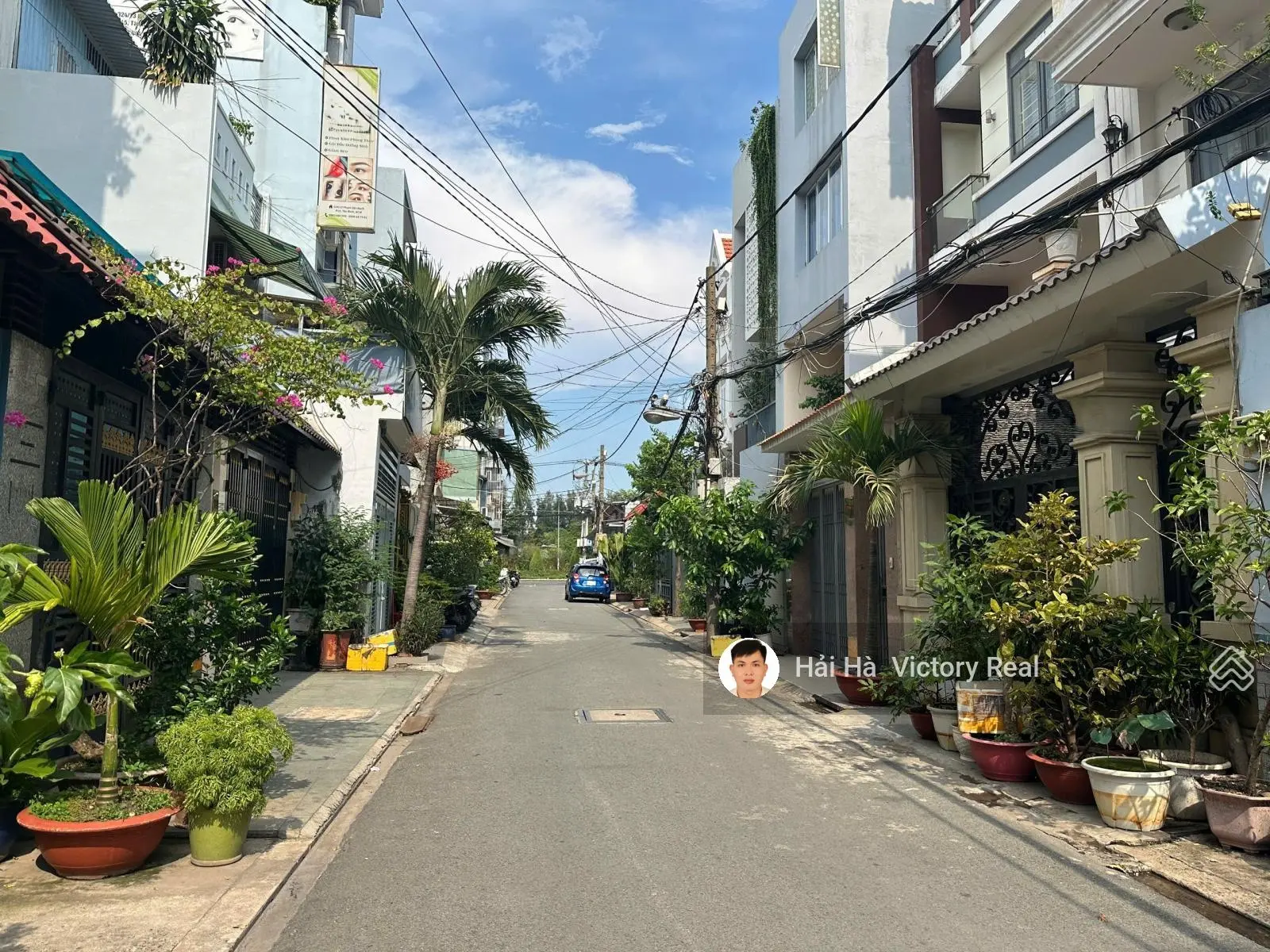 Bán nhà đường Tân Sơn - Phạm Văn Bạch. P15, Tân Bình _ Hẻm nhựa 8m. DT 5x20m x 3 tầng, nhà rất đẹp