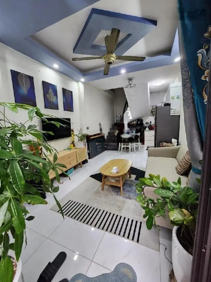 Bán nhà phân lô, phố Thái Hà, Q Đống Đa 45m2 x 4 tầng,, ngõ rộng, thoáng, đẹp, ở ngay , quá hiếm !