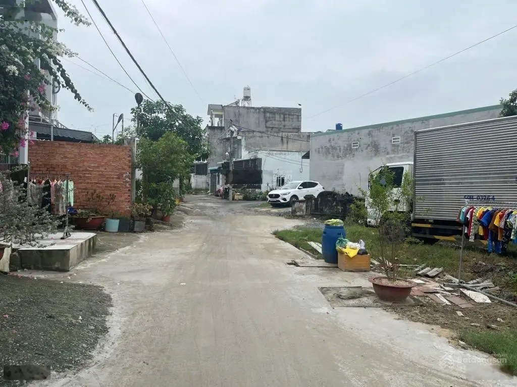 Bán nhà riêng tại Đường 40, Thạnh Xuân, Quận 12, HCM giá ưu đãi 3,2 tỷ, 100m2