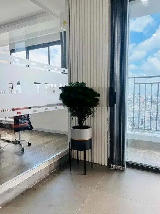 Bán căn hộ Wilton Tower , 93m2, Đã Sửa Lại Thành Văn Phòng , sổ hồng riêng , 6 tỷ 5 ,LH: 0908 435 ***