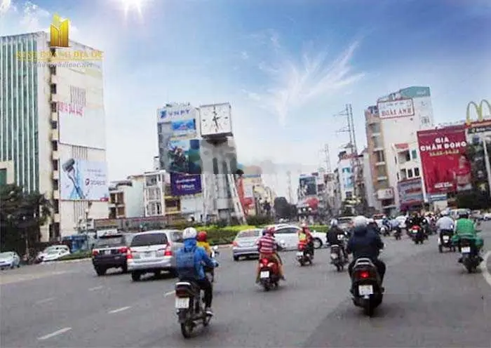 Chủ ngộp! Chuyển nhượng tòa nhà văn phòng MT Điện Biên Phủ 7x15m - Hầm 8 tầng - Giá giảm sâu 75 tỷ!