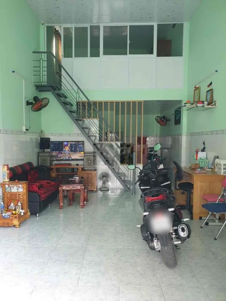 Nhà mặt tiền Trung Lân 4 sau Chợ- Nhà Thờ Bà Điểm, Hóc Môn