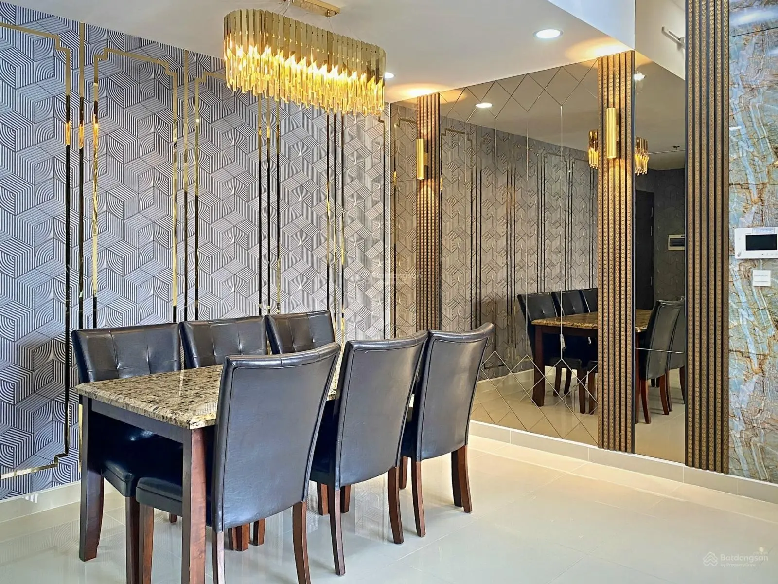 Cực phẩm duy nhất Rivergate 110m2 tháp A view toàn cảnh Bitexco Q.1 sông chỉ 8,39 tỷ LH 0931 785 ***