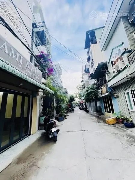 Nhà hẻm xe hơi 6m cách MT chỉ 20m Tân Kỳ Tân Quý, Tân Phú. Nhà 1 lầu. Giá 5.4 tỷ LH 0936999494