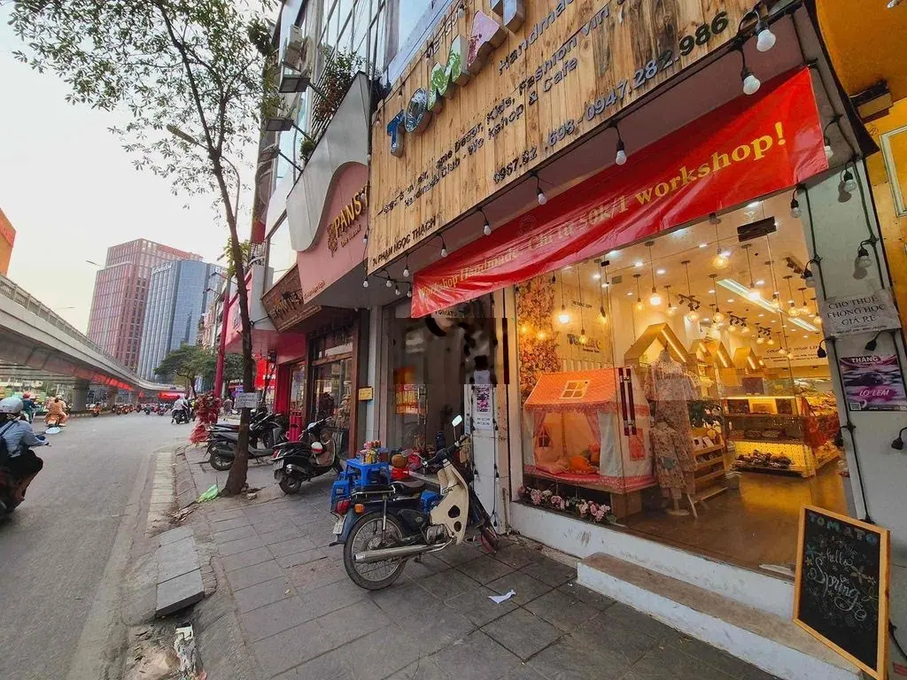 Chính chủ bán nhà MẶT PHỐ THÁI HÀ TRẦN QUANG DIỆU 8 TẦNG LÔ GÓC VIA HÈ