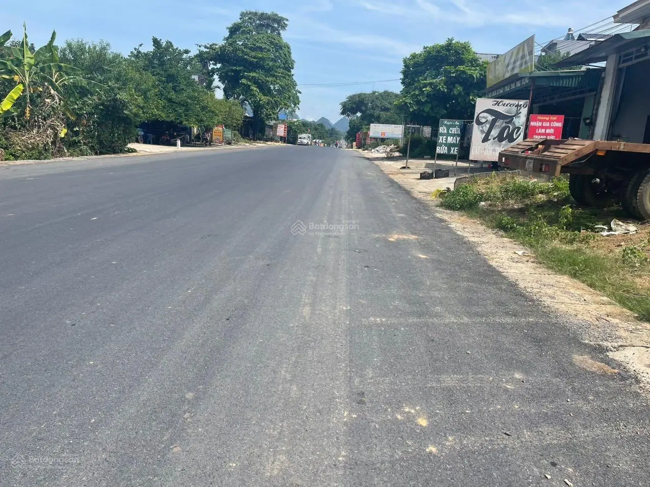 Lô này chủ bán cả sổ 1.000m2, có 400m2 thổ cư còn lại CLN Kim Bôi, Hòa Bình