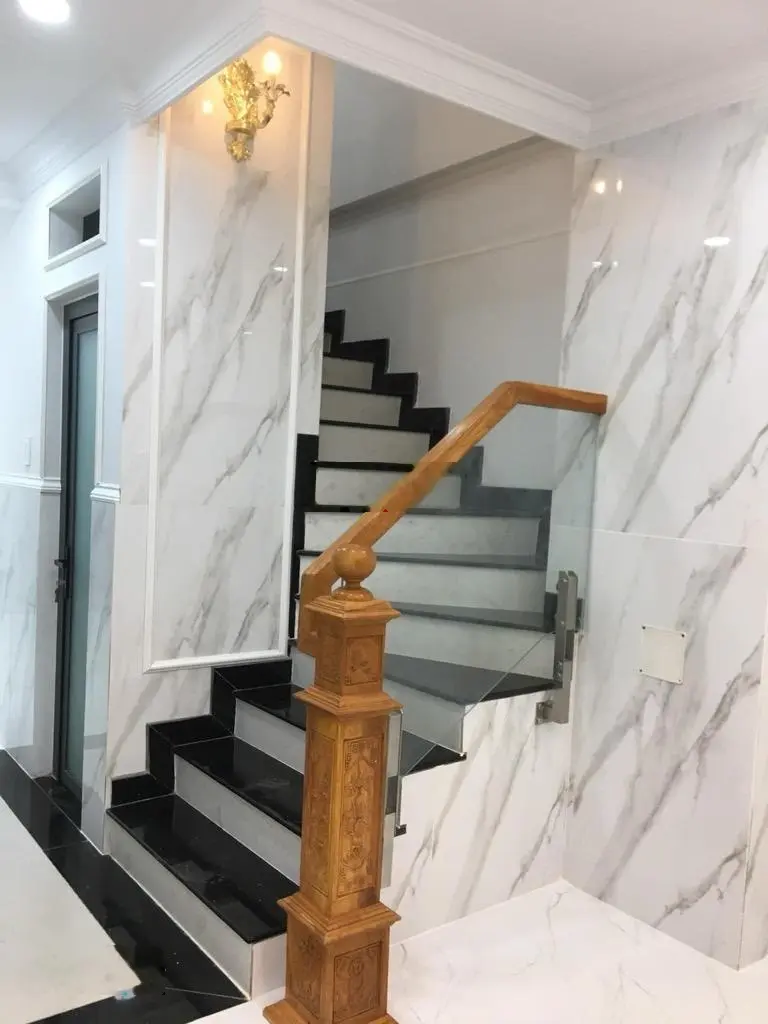 Bán nhà HXH 8m Hồ Văn Huê, Phường 9, Quận Phú Nhuận