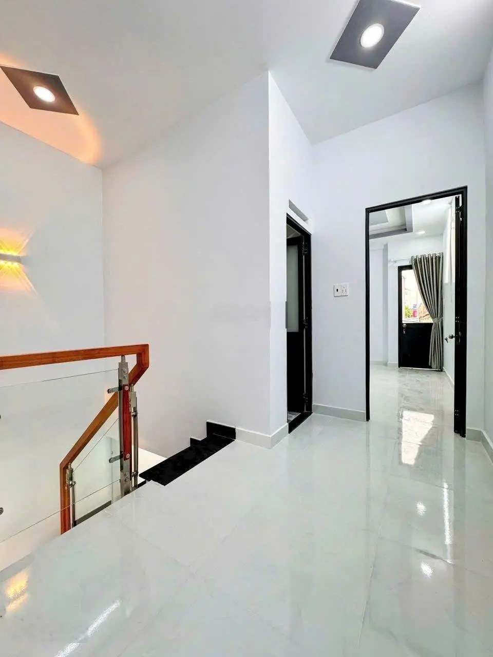 Nhà mới 2 mặt tiền hẻm Trương Phước Phan kế bên Lê Văn Quới 4x12m trệt 1 lầu giá 3,97 tỷ bớt lộc