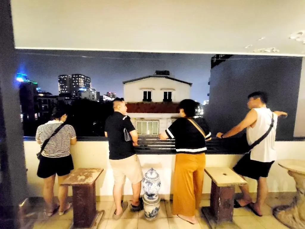 Nhà -MẶT PHỐ Tô Ngọc Vân, Tây Hồ- 2 thoáng trước sau, tháng máy, vỉa hè, kinh doanh, View Tây Hồ