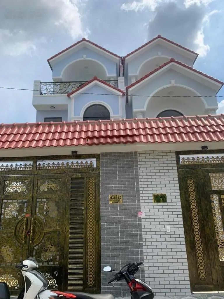 BÁN NHÀ ĐẸP 125M2 3 TẦNG NGANG 5M THANG MÁY HXT TRÁNH PHAN VĂN HỚN