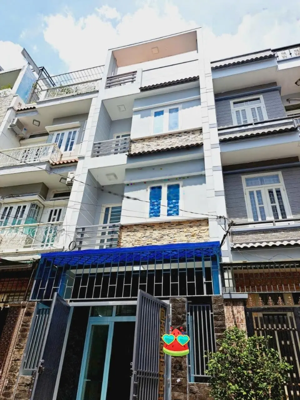 Kẹt tiền kinh doanh bán nhanh thu vốn nhà Lý Chính Thắng, Phường 8, Quận 3