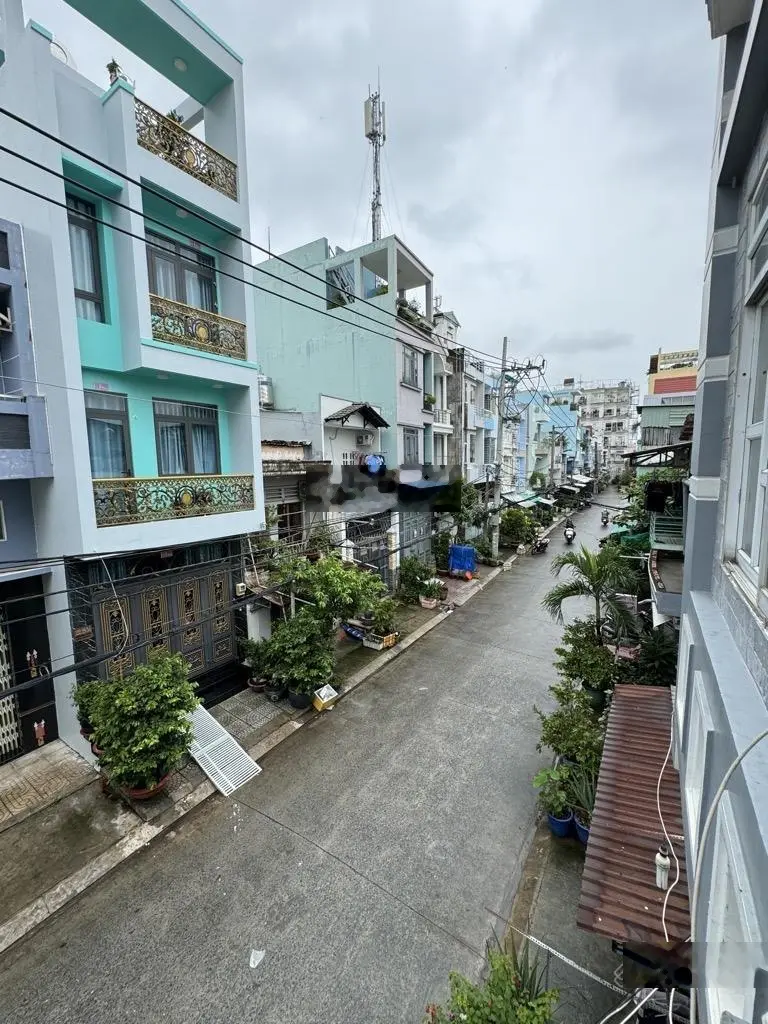Cần bán nhà riêng giá 5,8 tỷ VND tại Quận 8, Hồ Chí Minh, xe hơi tới cửa, nhà mới ở ngay