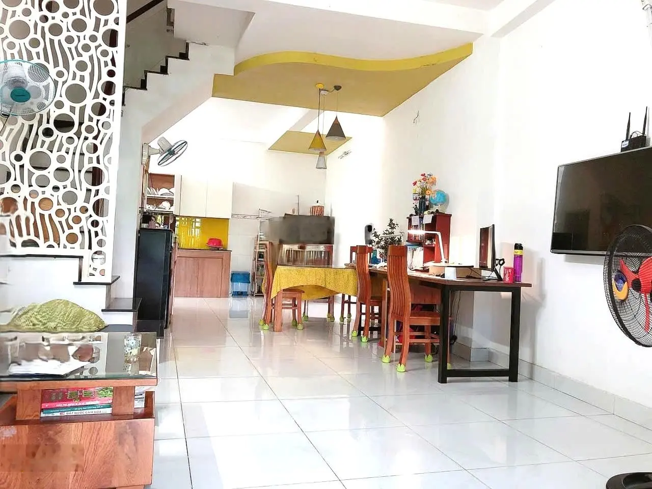 Bán nhà 3 Tầng Linh Đông, gần Phạm Văn Đồng 65m2 giá chỉ 4.73 tỷ ở ngay