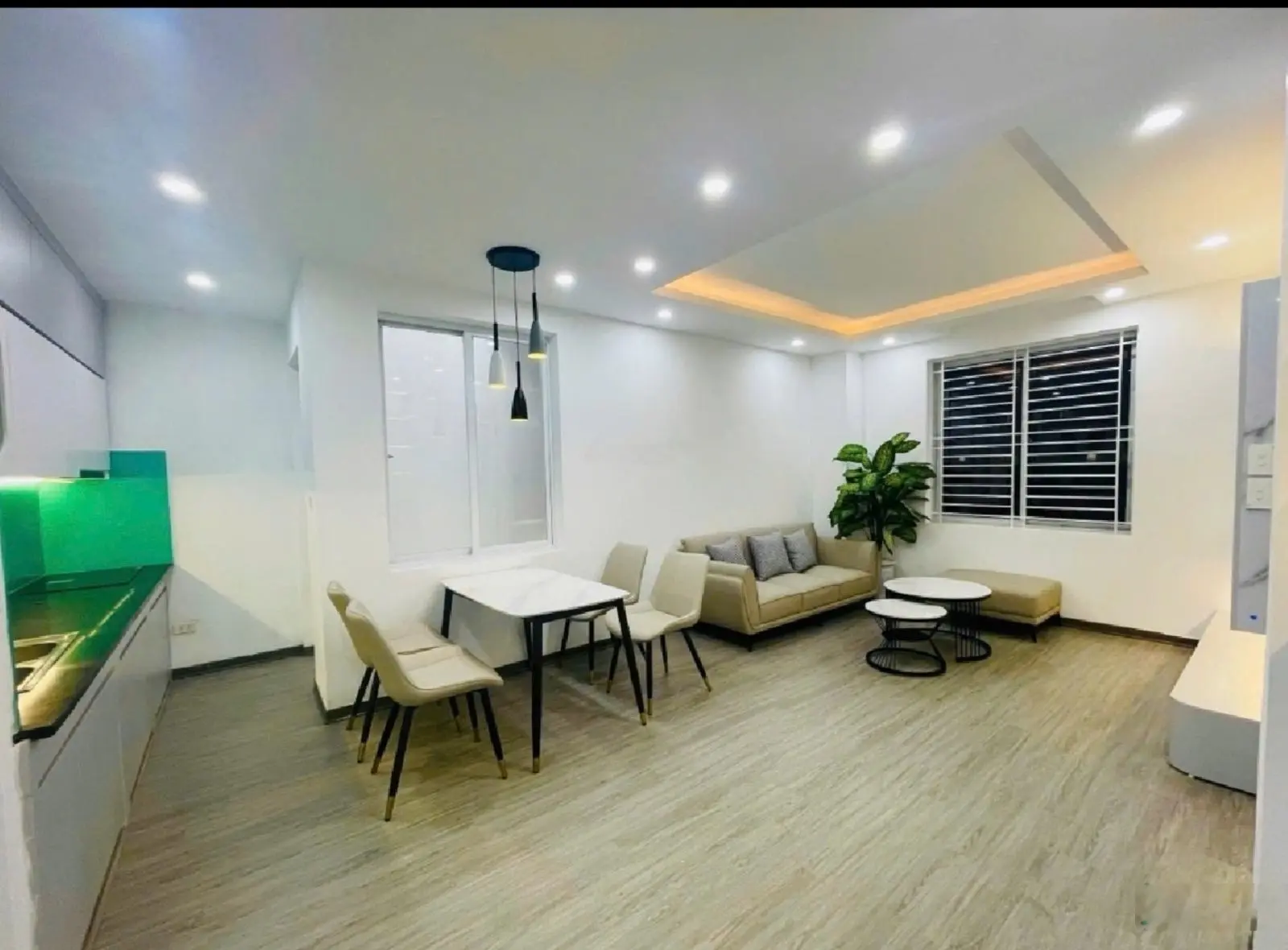 Cực hiếm ! c.h thành phố giao lưu - 76m - 2pn - vị trí đắc địa - nt đẹp - ở ngay