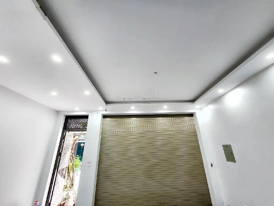 MẶT PHỐ 6 TẦNG THANG MÁY - ĐƯỜNG 4 làn ô tô tránh