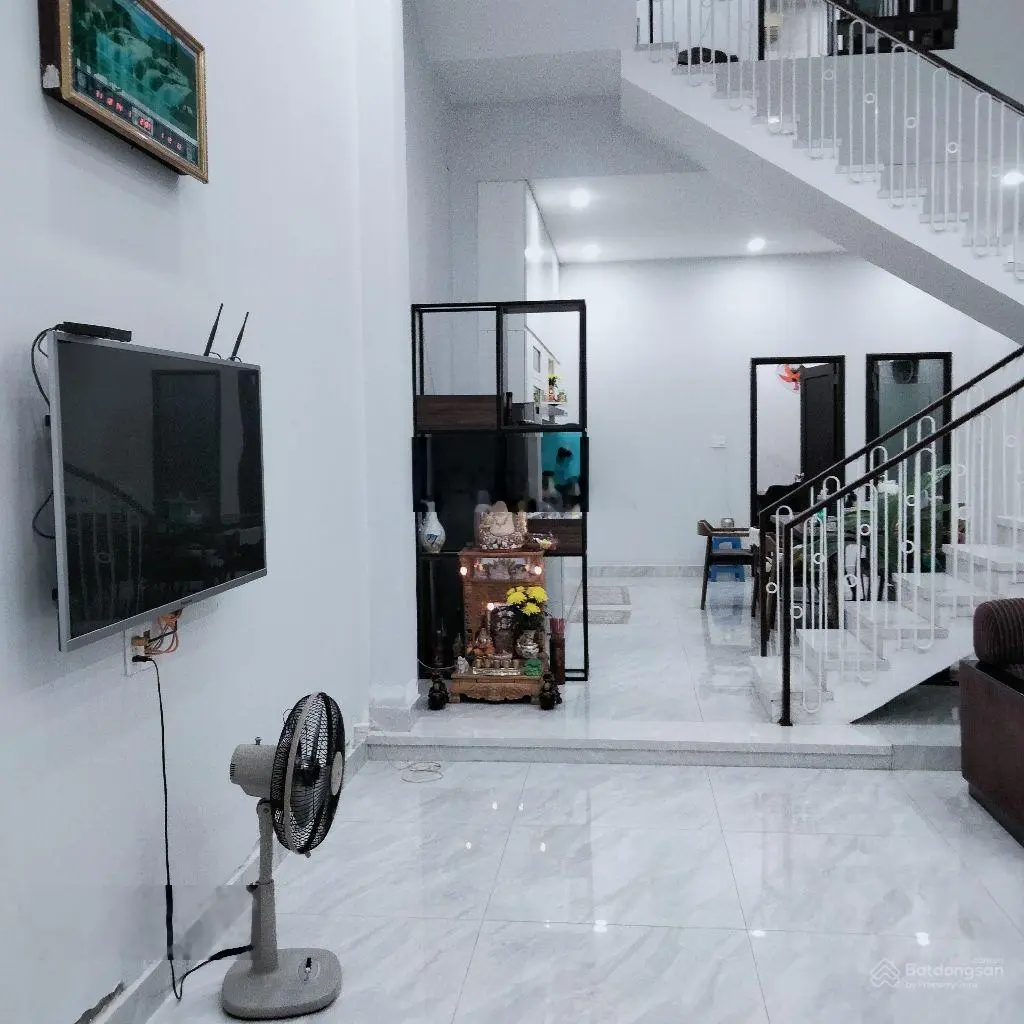 Cơ hội sở hữu ngay căn nhà phố đẹp lung ling, đầy đủ tiện nghi tại vị trí vàng chỉ nhỉnh 7tỷ