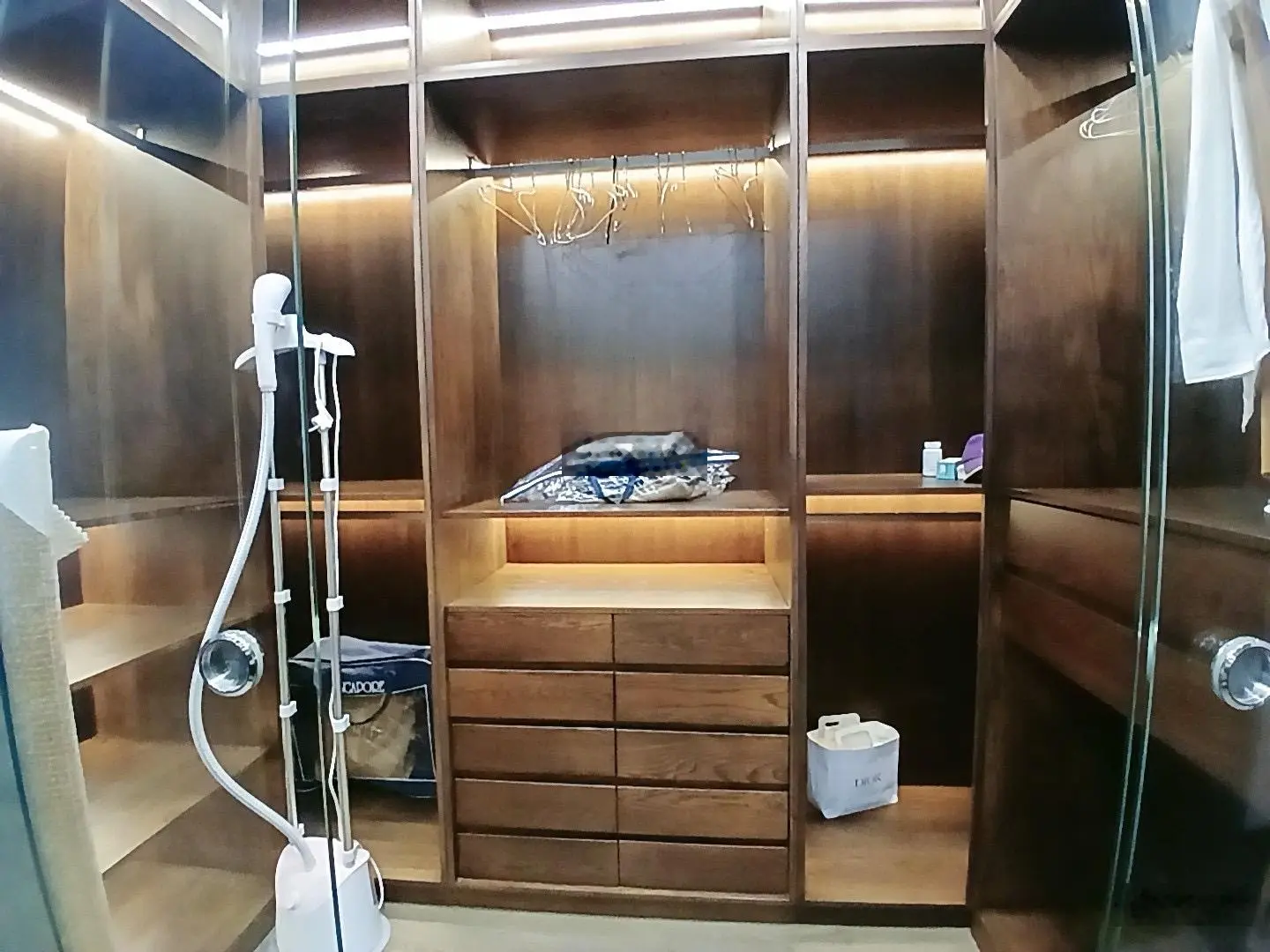 Bán nhà mặt tiền 4 tầng - 110m2 (5 x 22)m - giá chỉ 15,9 tỷ bớt lộc - mua về ở ngay vip
