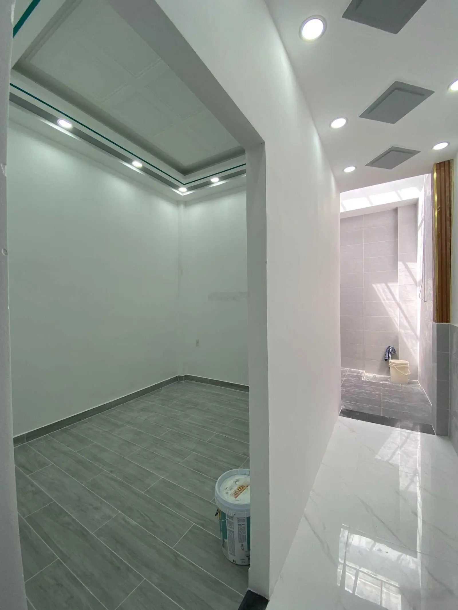 Bán nhà 2 tầng 4x16m sổ riêng gần Uỷ ban Xuân thới Đông