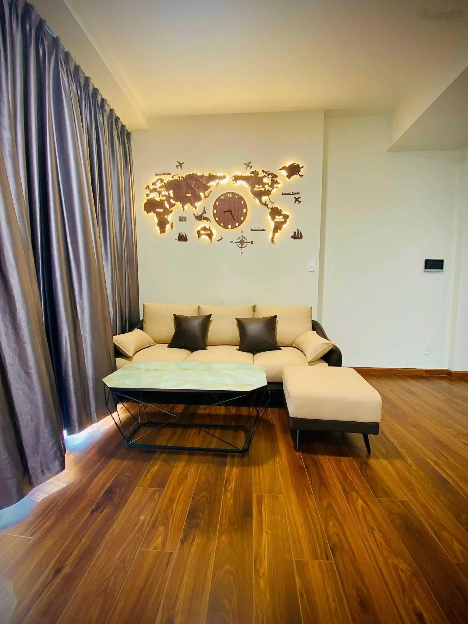 Bán 75m2 (góc) view hồ bơi - đẹp nhất Akari - sổ về Th07/2024 - NH cho vay 80% LHXN 0905 912 ***