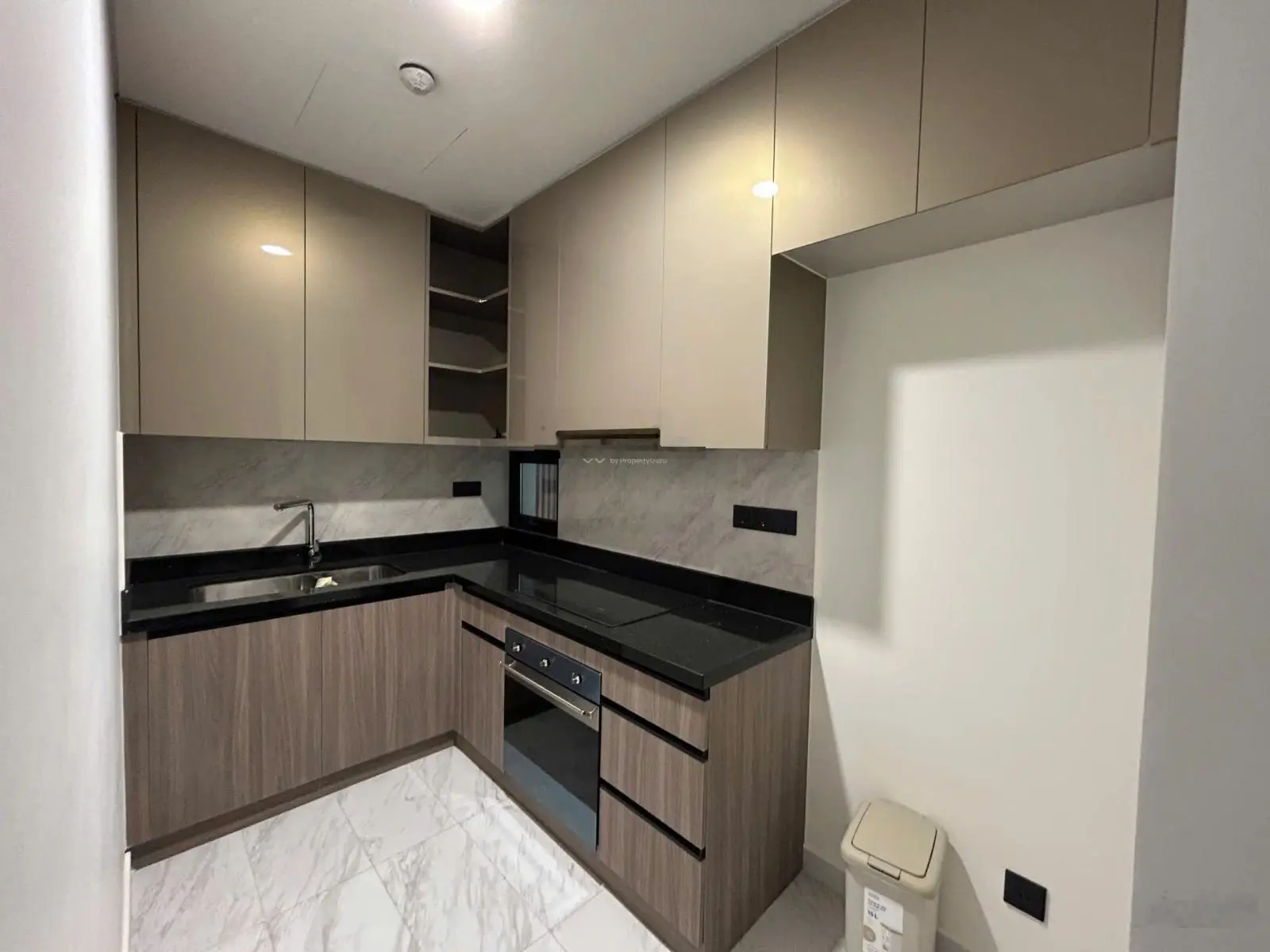 Bán căn hộ 2 PN Chung Cư Heritage Westlake, 677 Lạc Long Quân, Tây Hồ, Hà Nội LH 0973 013 ***