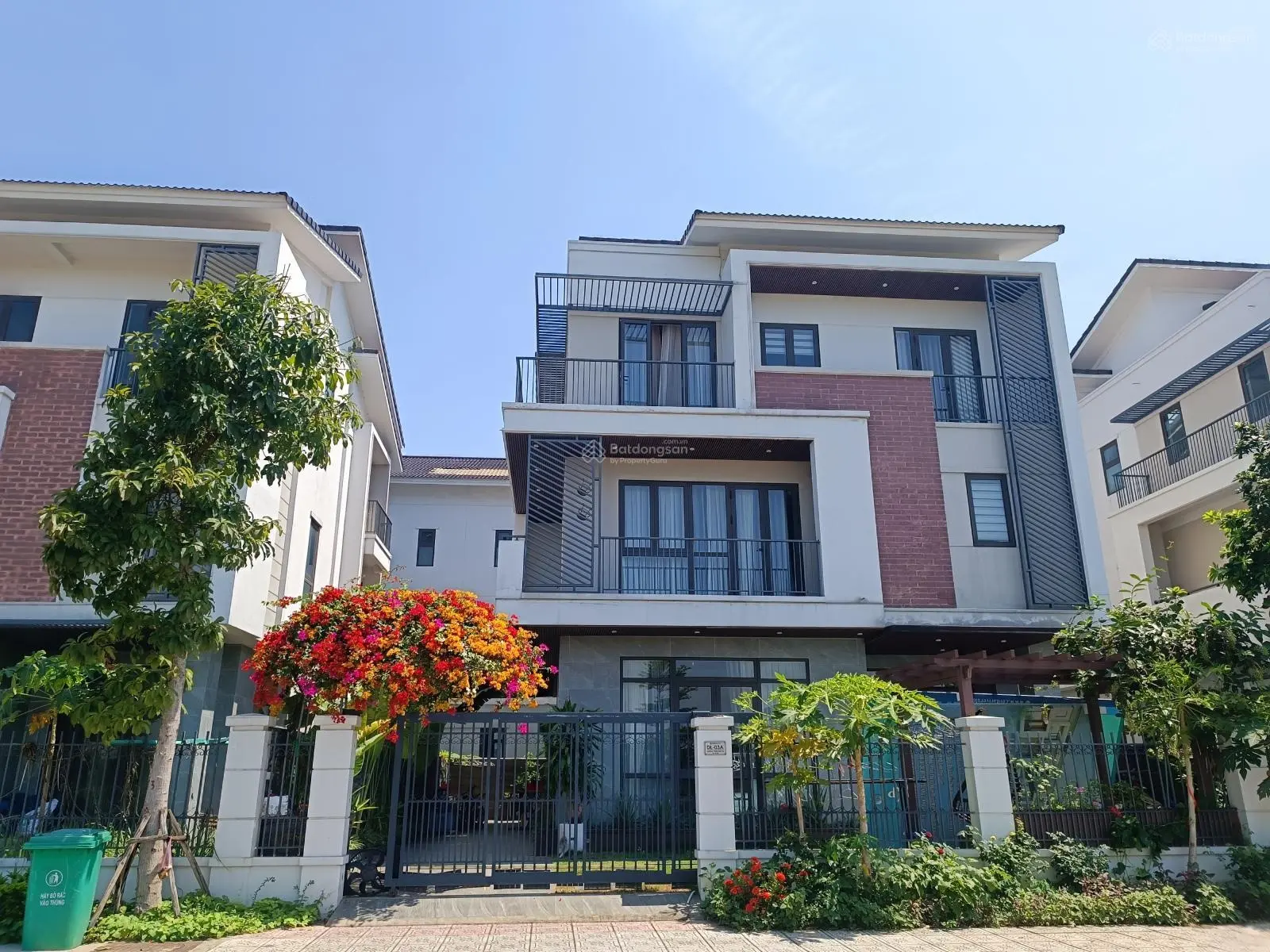 Biệt thự giá gốc cđt kết nối trực tiếp cao tốc sân bay Gia Bình Hà Nội