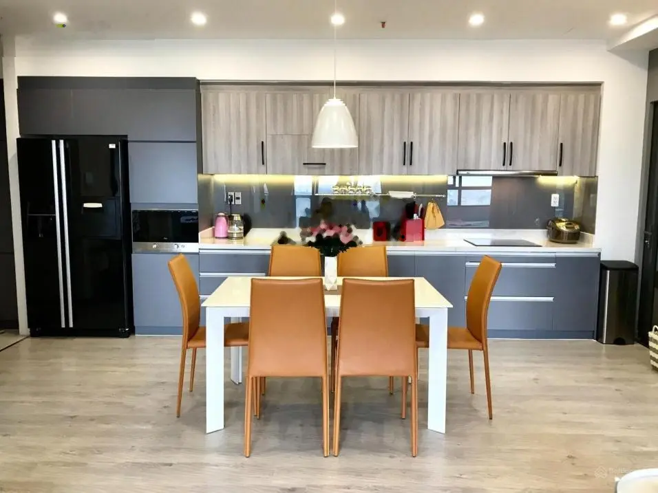 Chính chủ bán căn hộ chung cư The Everrich Q. 11, DT: 116m2, 2PN, giá: 6tỷ7, LH: 0898 523 *** Như Ý