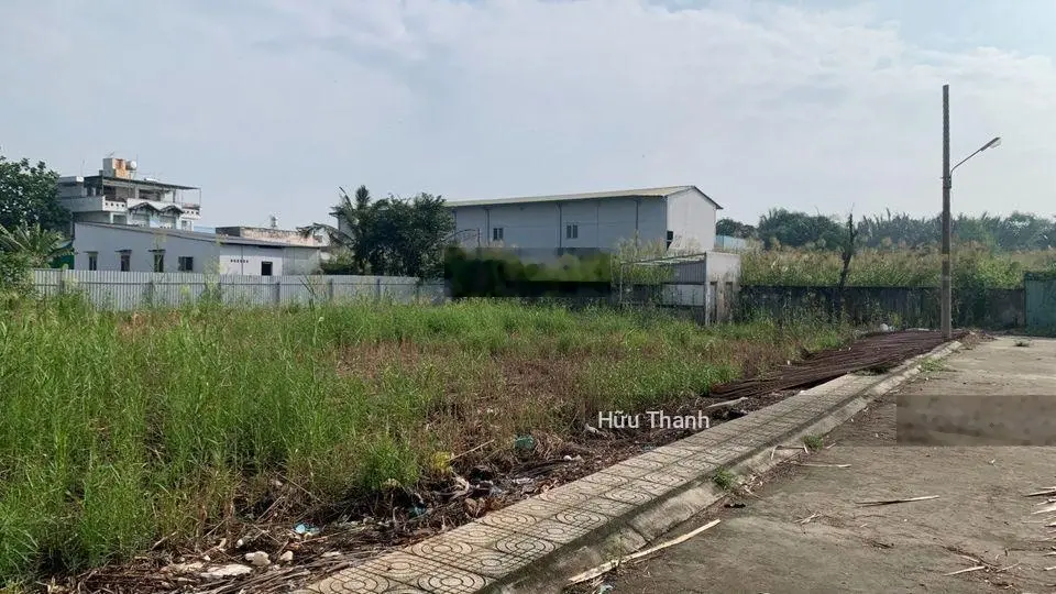 Cơ hôi vàng 110m2 chỉ cách đường Nguyễn Thị Định 400m, SHR/TC. Phú Khương, Bến Tre. 0937 809 ***
