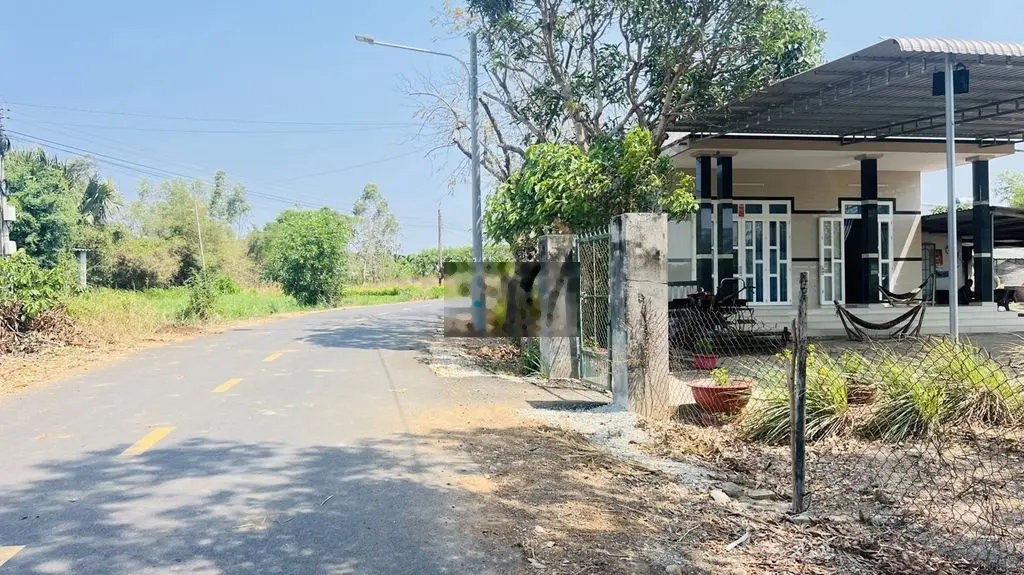 chỉ 750tr sở hữu ngay lô đất 5x40m đường nhựa khu dân cư xã Láng Dài
