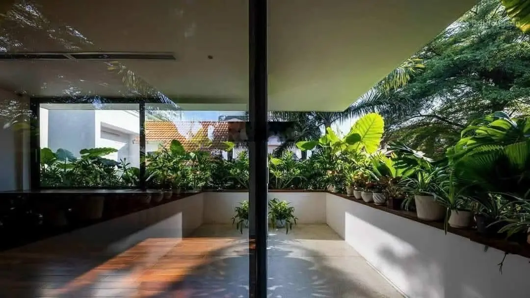 Bán biệt thự Thảo Điền 300m2, trệt 2 lầu, hồ bơi sân vườn. HĐT 130tr/th giá 95 tỷ