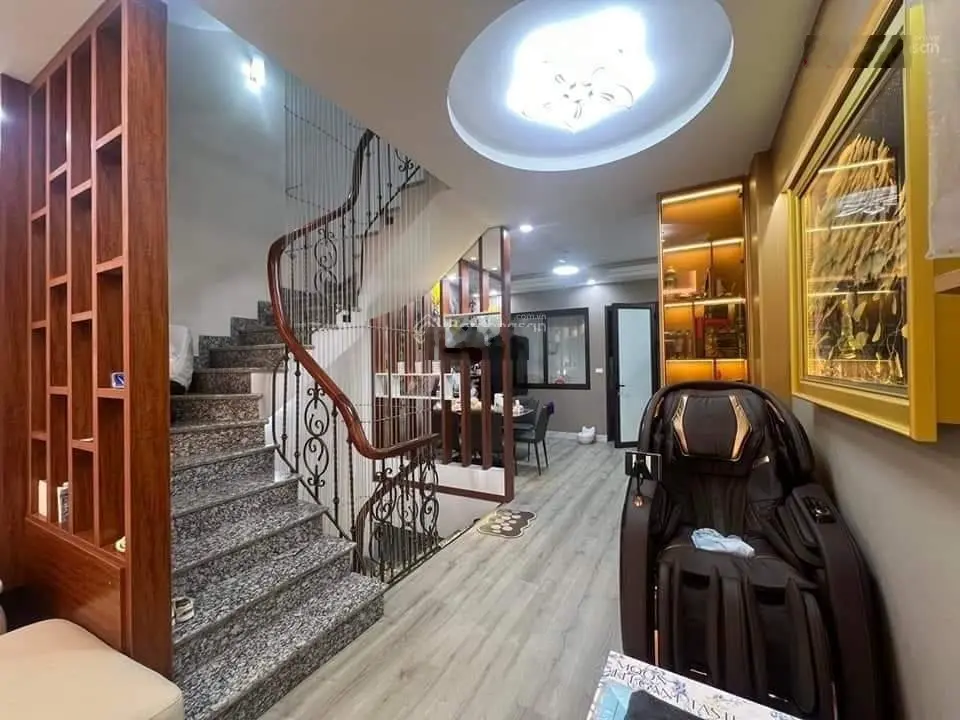 Bán nhà dân xây Bồ đề nhà gần như còn mới nguyên, chủ tự thiết kế