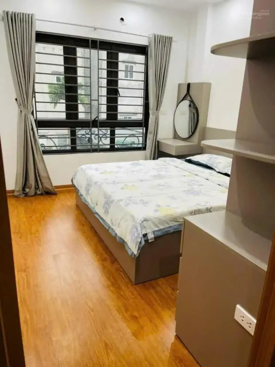 Bán nhà 22/46 Hào Nam, ngõ thông 30m2x6 tầng, nội thất đẹp. 6.55 tỷ