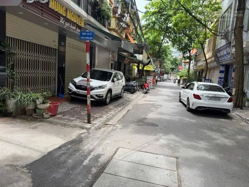 Căn nhà đẹp - dân xây tâm huyết nội thật nhập khẩu cửa chống ồn báo cháy full nội thất