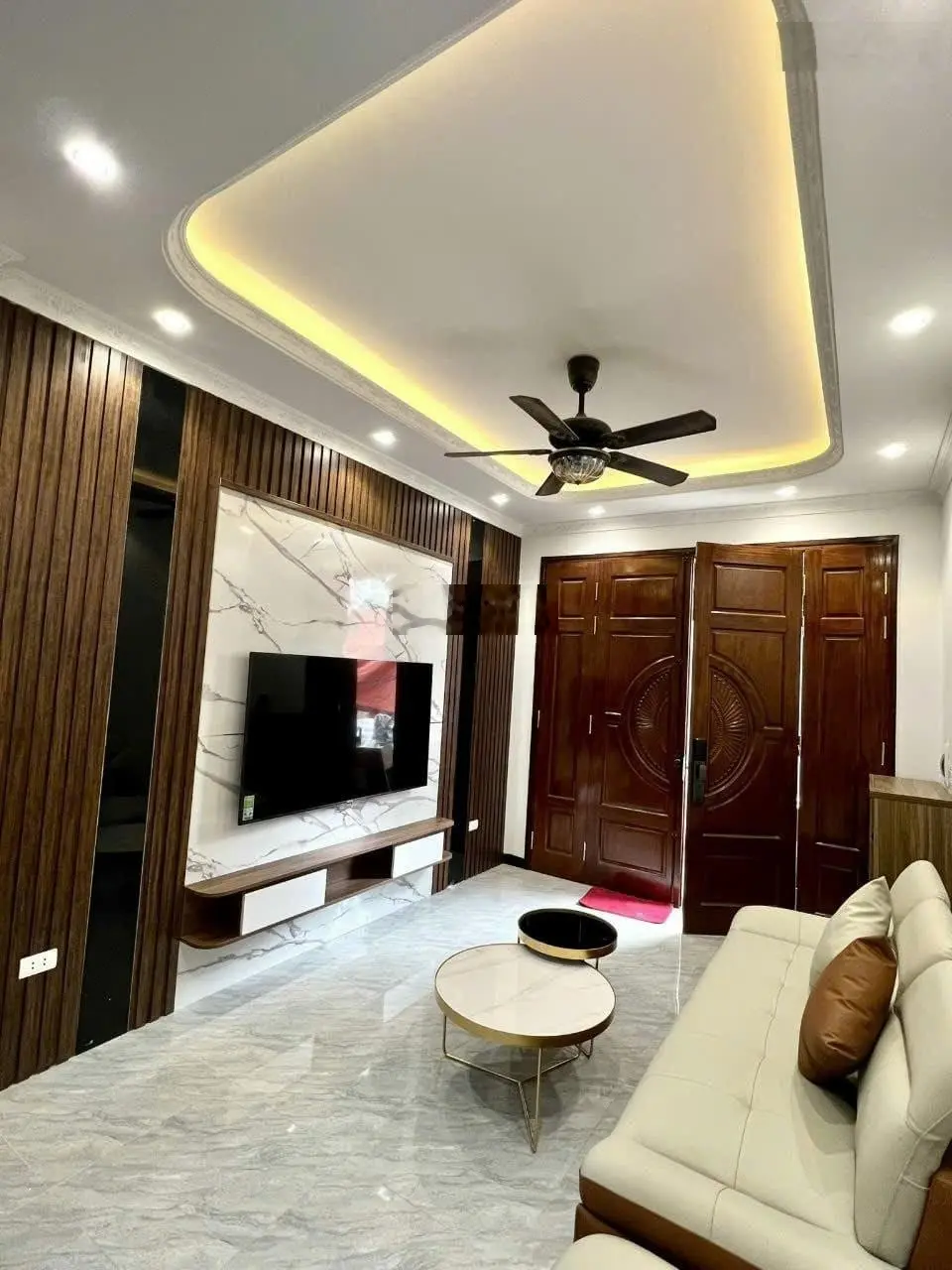 Hơn 4 tỷ - ô tô đỗ cửa - bán nhà Vân Canh - 35m2 - 5T - 3,5m MT - xây mới - ngõ 3,5m