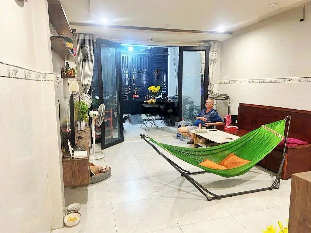 Bán nhà Phạm Thế Hiển, ngang 4, 68m2, mới đẹp, 4 tầng btct, pháp lý chuẩn, không QH, quận 8
