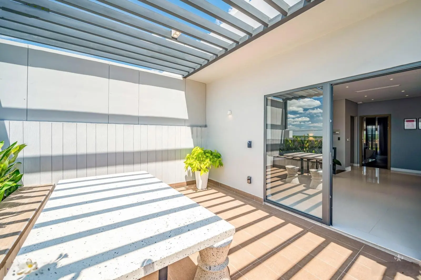 Bán nhà mặt phố Quốc lộ 14, 3,9 tỷ, 130m2 view đẹp, Đồng Xoài, Bình Phước