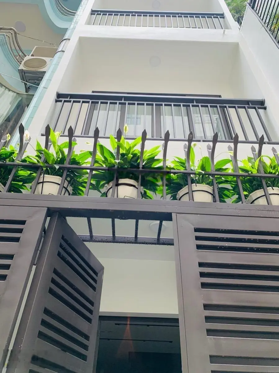 Bán nhà Thái thịnh - Đống Đa khu trung tâm sầm uất ô tô đỗ cửa 58m2 5 tầng 4m mặt tiền 10 tỷ có TL
