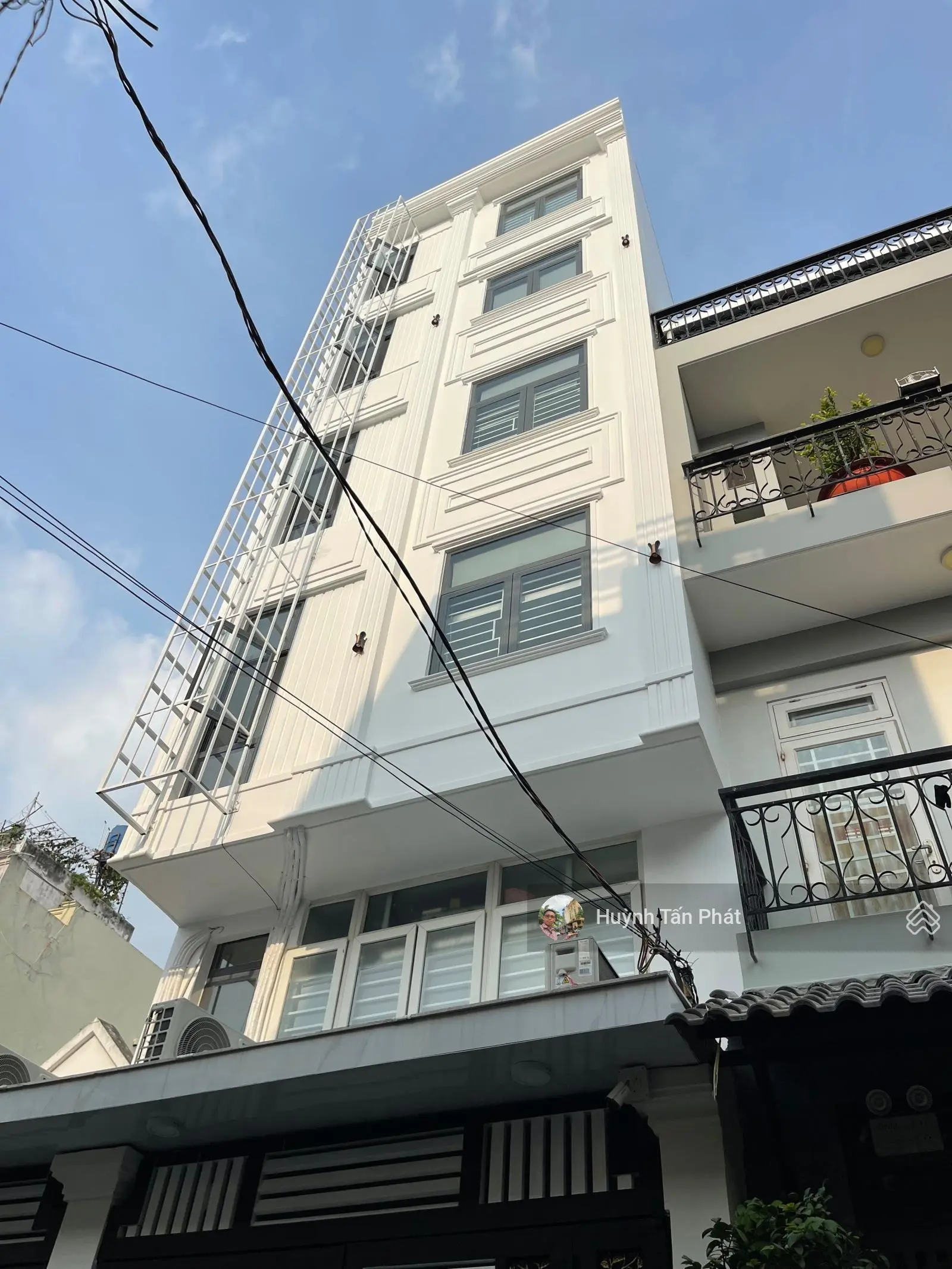Số 1 dòng tiền 110triệu/th - 6 tầng thang máy 20 CHDV cao cấp gần chợ Tân Hương Tân Phú