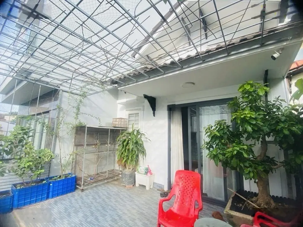 Nhỉnh 8 tỷ - 86m2 ngang 5m 2 tầng mái thái - HXH 7m Lê Đức Thọ