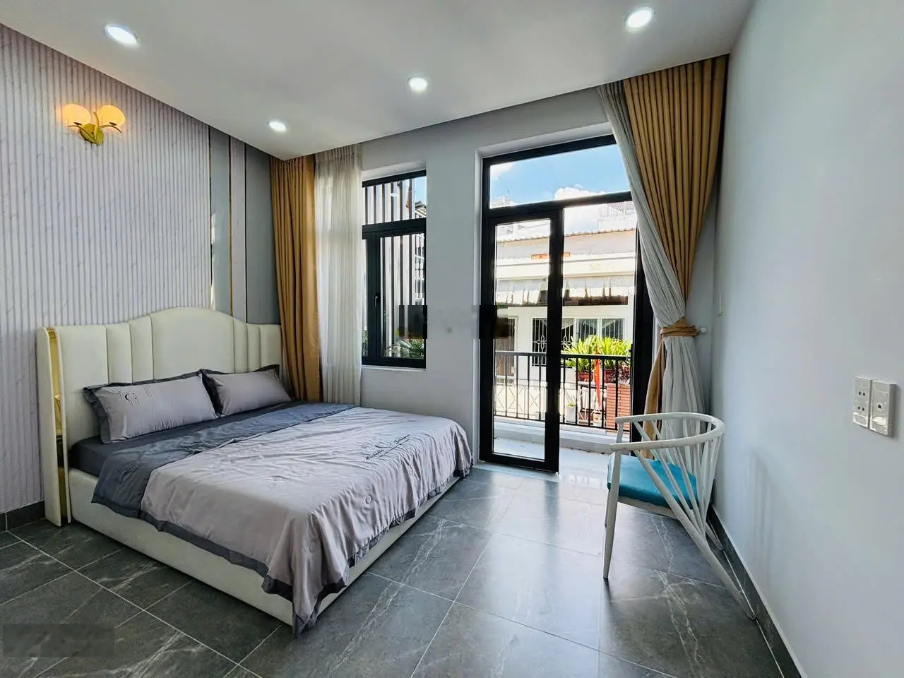 53m2 4x13 bán nhà gò vấp giáp tân bình, 4t xây mới,xe hơi đỗ cửa,gần emart chỉ 6 tỷ5