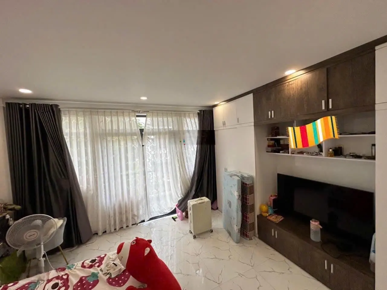 Bán nhà đẹp 80m2 có 3 tầng ở KDT Lê Hồng Phong 2 Nha Trang, Khánh Hòa - vị trí đẹp đầy đủ tiện ích