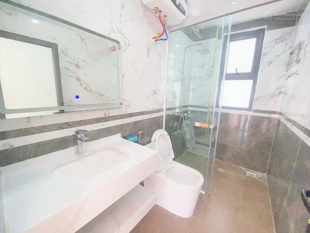 Vạn bảo 6 tầng thang máy - thoáng trước sau - ngõ thông