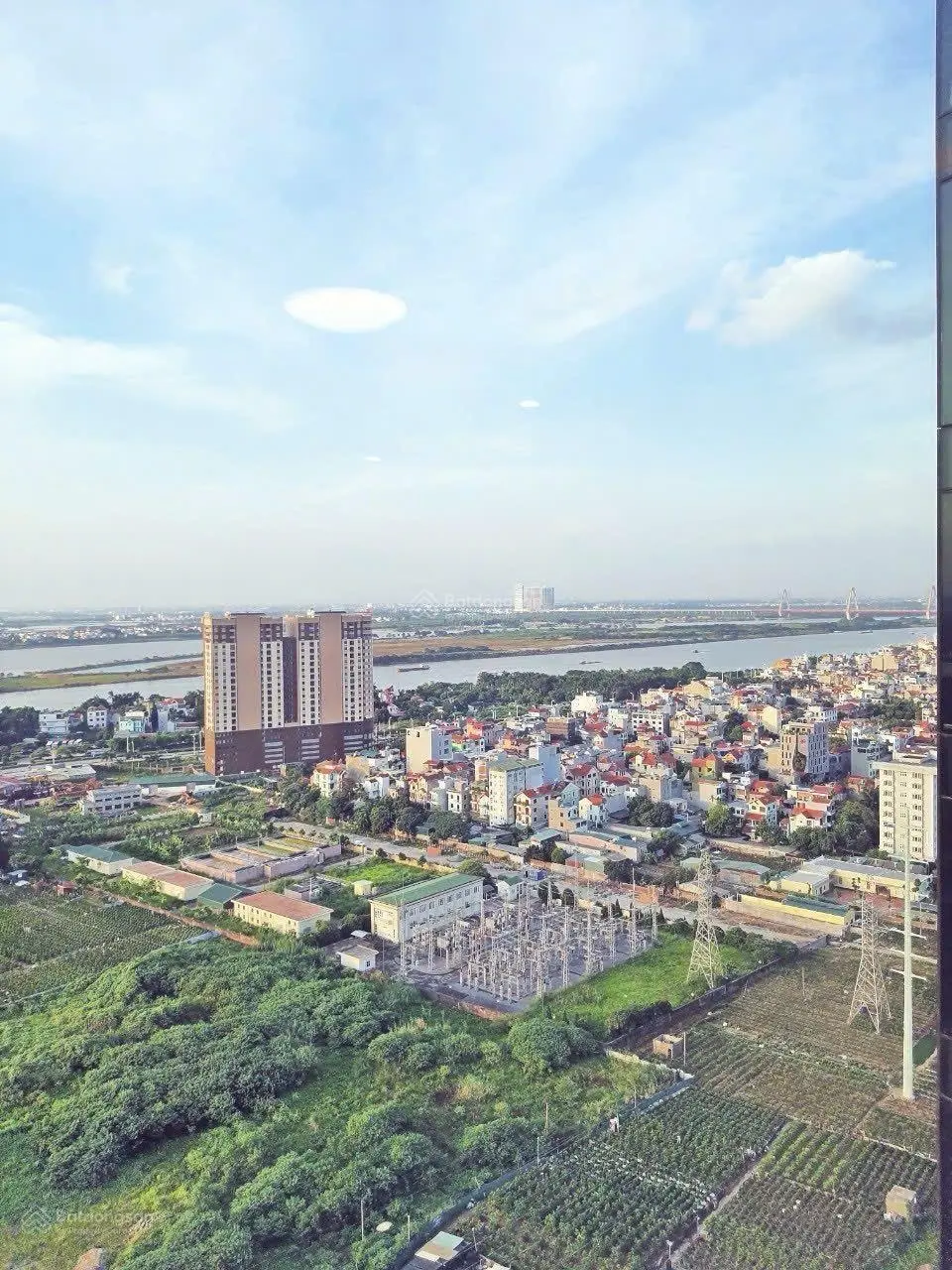 Bán căn hộ 3 ngủ/104m2 Sunshine City Ciputra tầng cao view sông Hồng