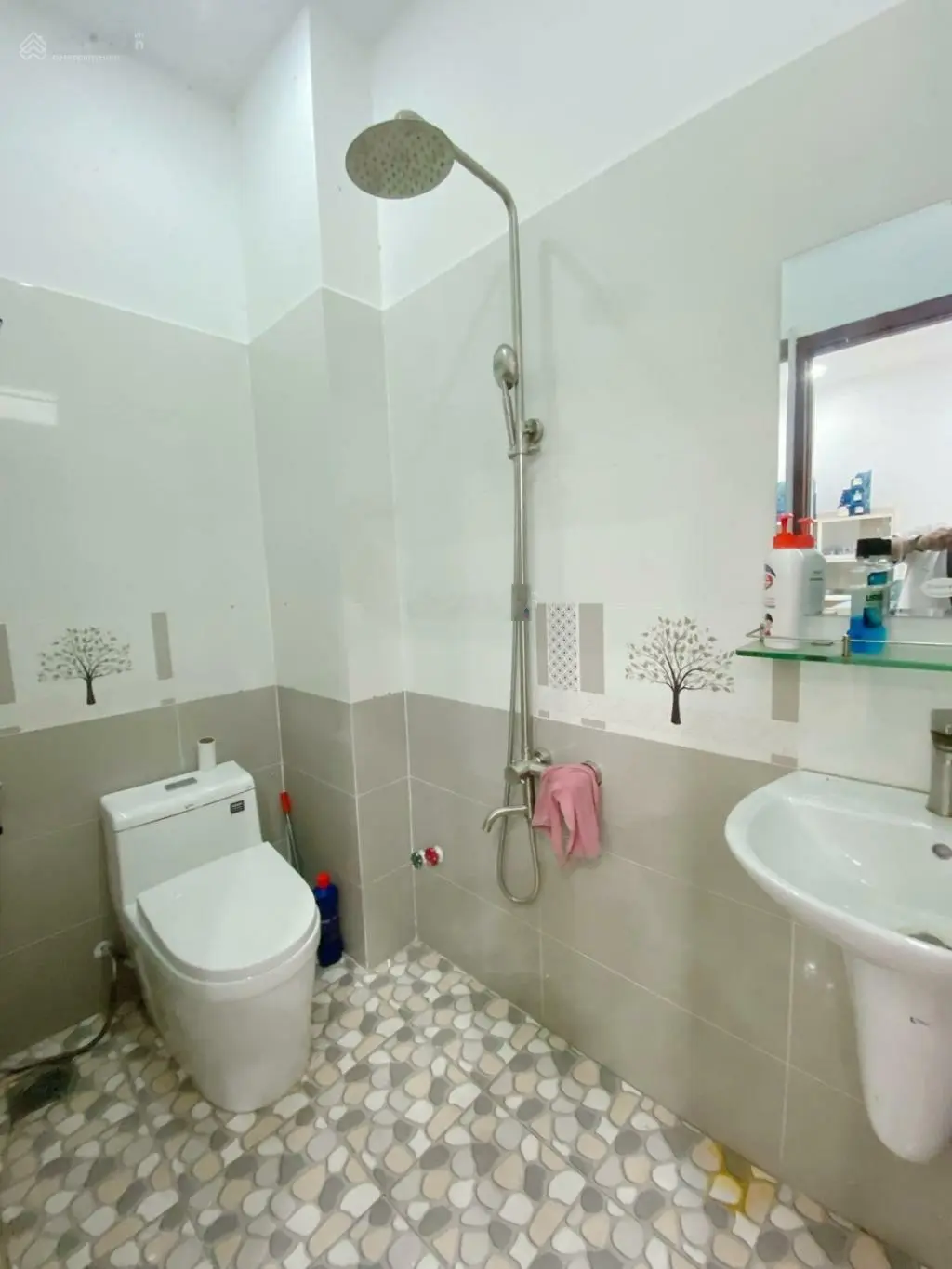 7,2 tỉ NHÀ 4 Tầng ngay LÊ VĂN QUỚI - NGÃ TƯ BỐN XÃ- 70M2- hẻm xe hơi 8M - sổ vuông A4