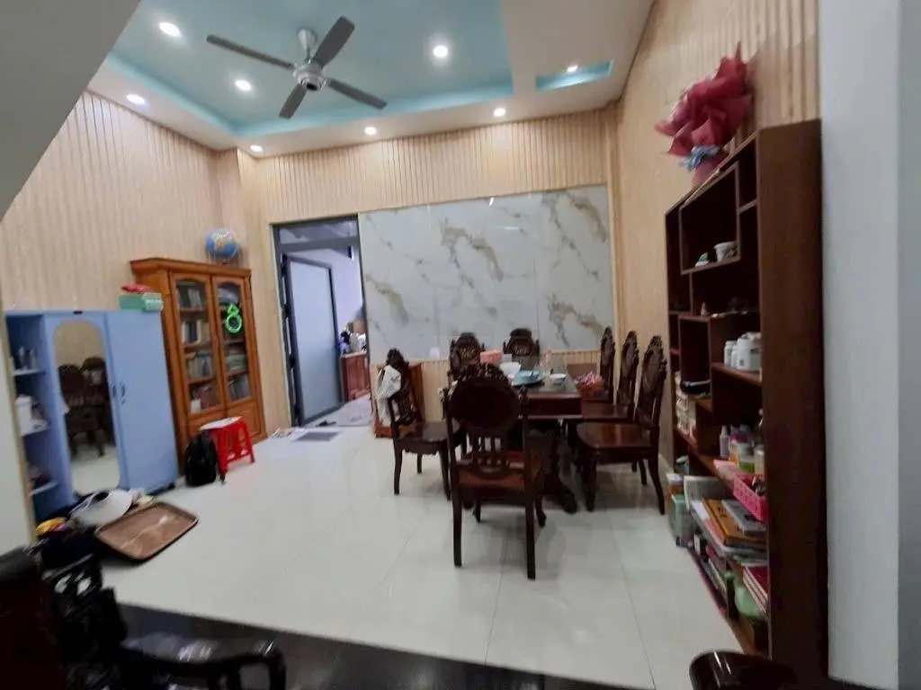 Chính chủ cần bán gấp nhà đường Hồ Học Lãm 75m2(5x15m) SHR ngay vòng xoay An Lạc
