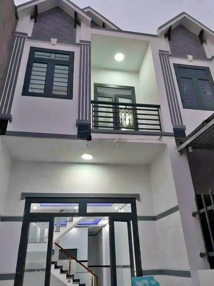 Bán gấp nhà SHR, Trệt - 1Lầu ngay Ngã Tư Gò Mây. Giá 2Tỷ830 TL