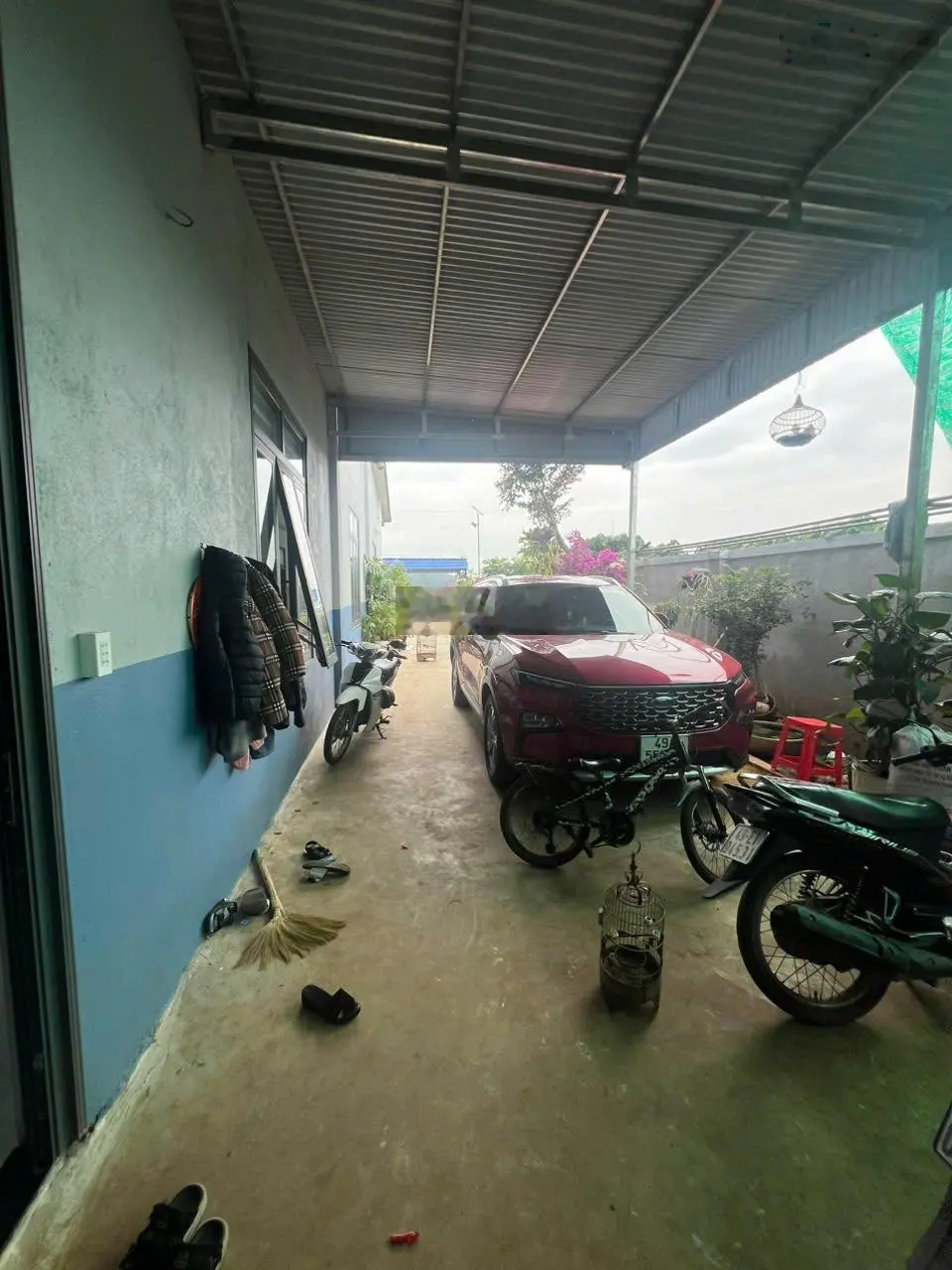 Bán căn nhà nghỉ dưỡng sân vườn 995m2 đầy đủ tiện nghi về sân bay Liên Khương chỉ 9km, chỉ 3,7 tỉ