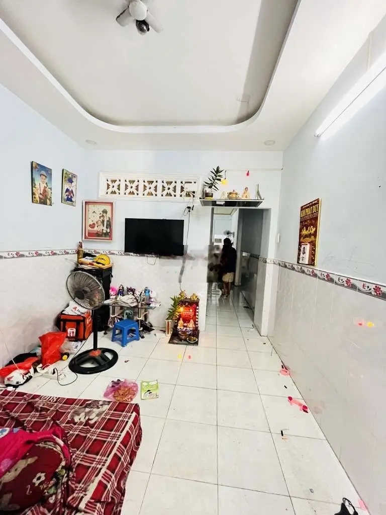HÀNG HIẾM NGUYỄN VĂN QUÁ- ĐÔNG HƯNG THUẬN -62M-SHR CHỈ 2TY9