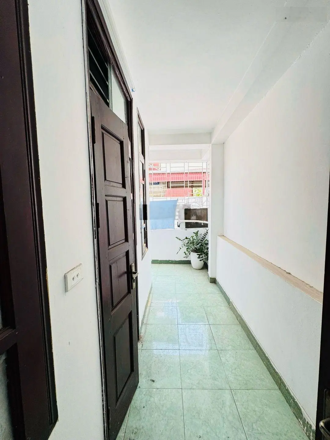 Bán nhà 12 Nguyễn Lân - Thanh Xuân, 43m2, 5 tầng, MT 4m, giá 7.95 tỷ